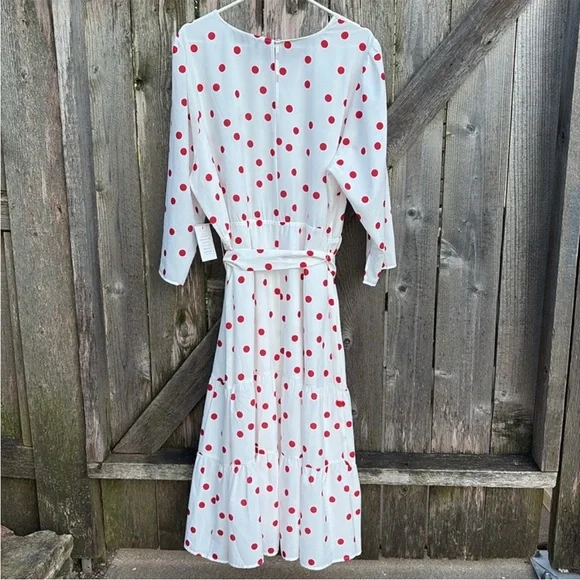 NWT Eloquii Tiered Polka Dot Dress White
Red Size 22 - Picture 11 of 13